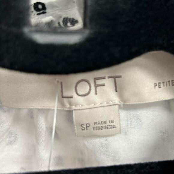 LOFT Classic Fit Black & White Eyelet Peplum Halter Shell Top Small Petite - Picture 3 of 5